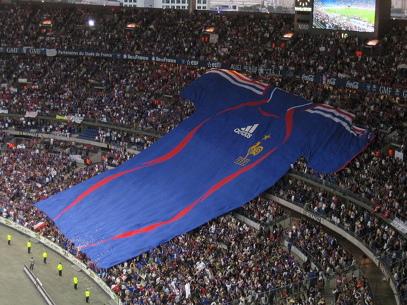 Les Français soutiennent l'équipe de France de football Les Français soutiennent l'équipe de France de football