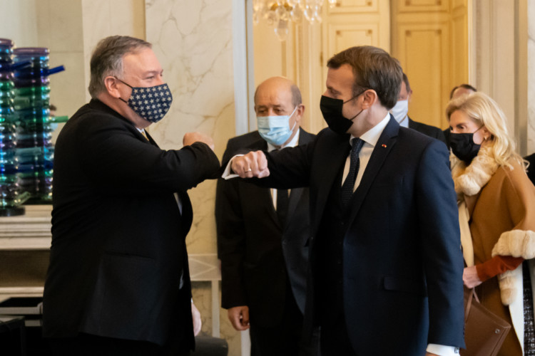 La crise Covid a-t-elle changé le regard des Français sur Emmanuel Macron ?
