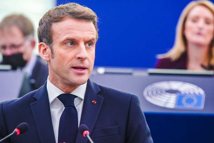L’image d’Emmanuel Macron se dégrade fortement depuis mars
